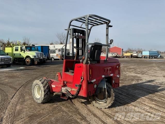 Moffett M55 Medbringertruck