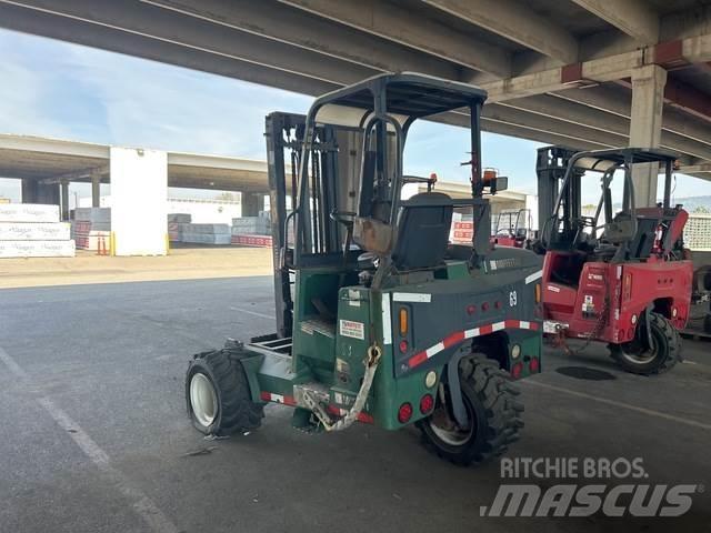 Moffett M55 Medbringertruck