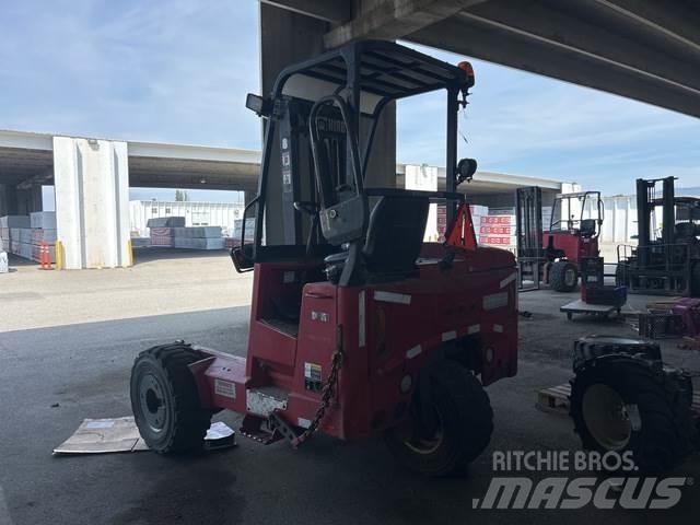 Moffett M55.4 Medbringertruck