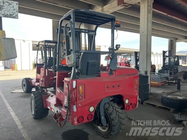 Moffett M55P Medbringertruck