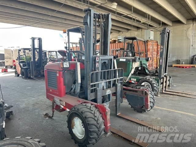 Moffett M55P Medbringertruck