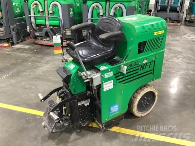 National 5700 Anlegg - Annet