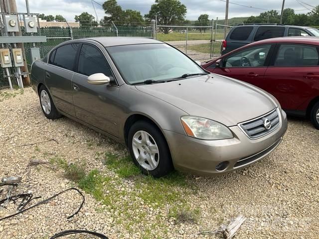Nissan Altima Personbiler