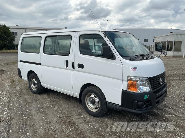 Nissan Caravan Minibusser