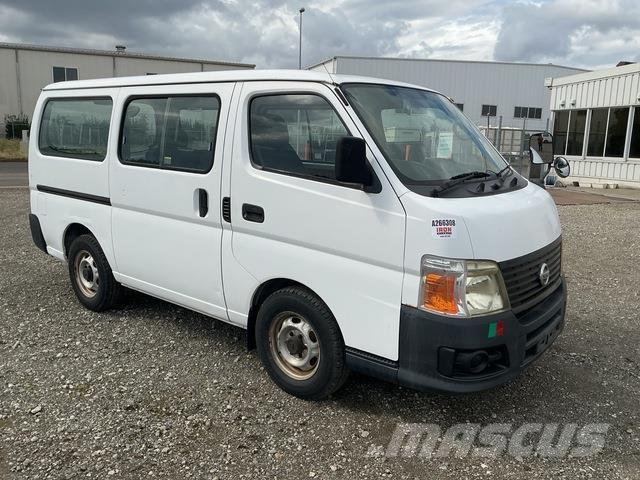 Nissan Caravan Minibusser