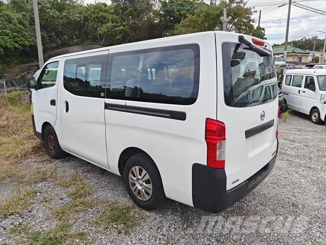 Nissan Caravan Minibusser