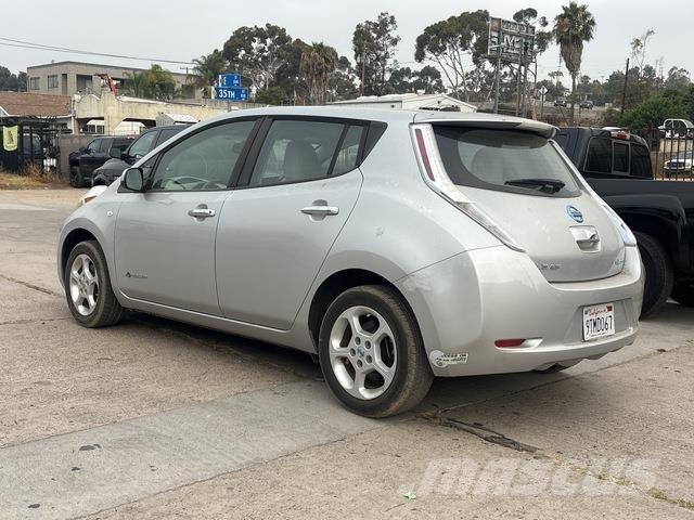 Nissan Leaf Personbiler
