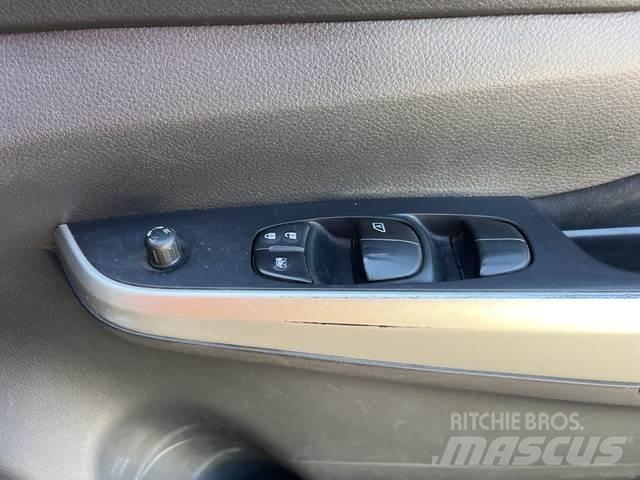 Nissan Navara Pickup/planbiler