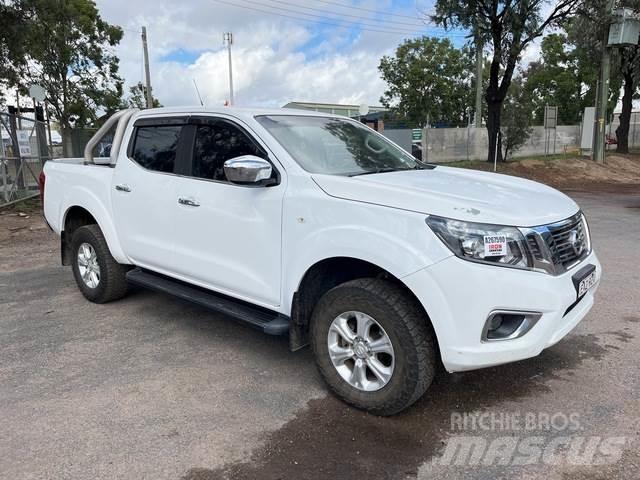 Nissan Navara Pickup/planbiler