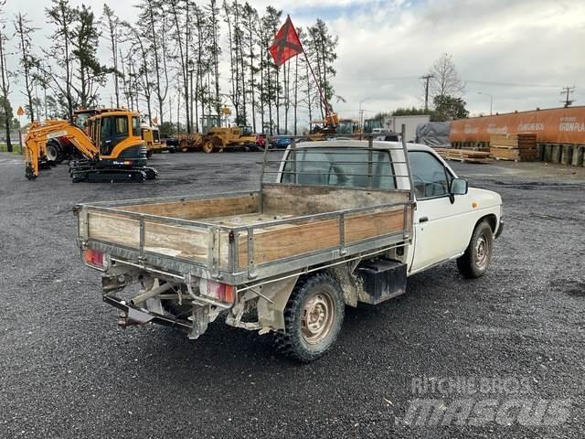 Nissan Navara Pickup/planbiler