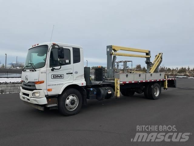 Nissan UD3300 Anlegg - Annet