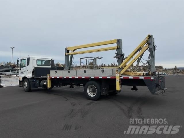 Nissan UD3300 Anlegg - Annet