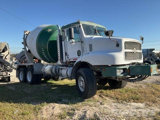 Oshkosh F2346 Andre lastebiler