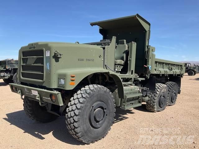 Oshkosh MTVR Tippbil
