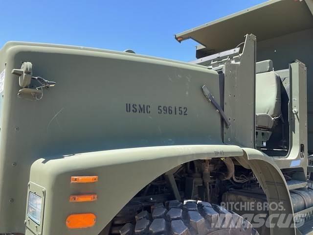 Oshkosh MTVR Tippbil