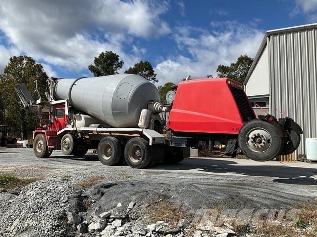 Oshkosh S-2146 Andre lastebiler