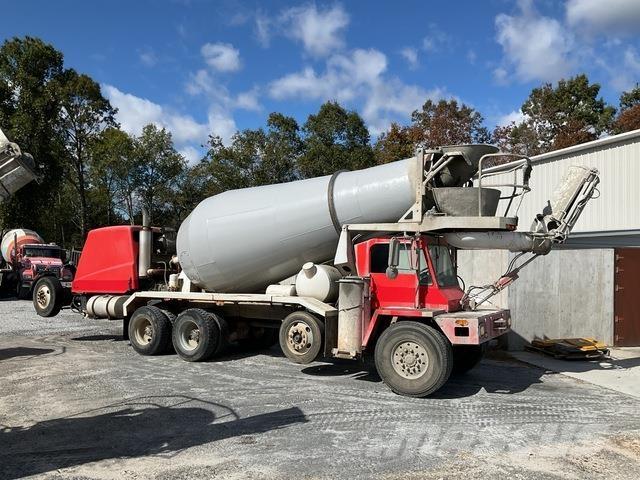 Oshkosh S-2146 Andre lastebiler