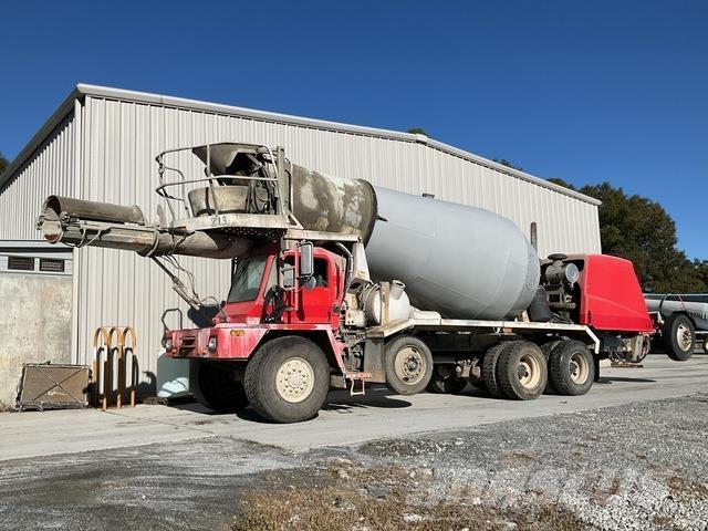 Oshkosh S-2146 Andre lastebiler