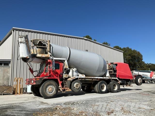 Oshkosh S-2146 Andre lastebiler