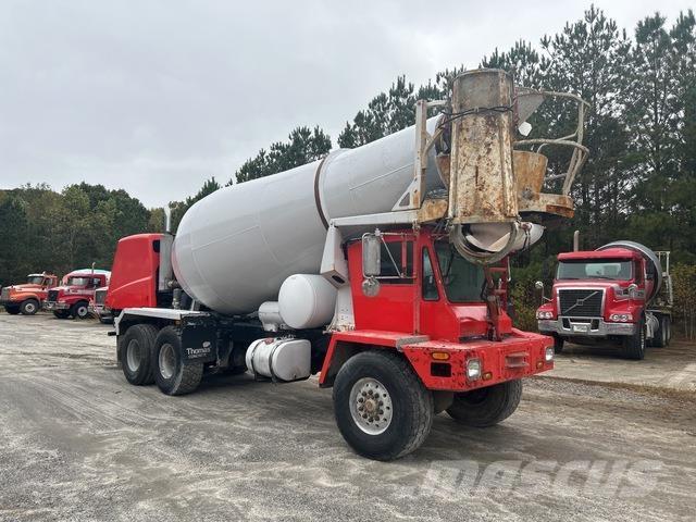 Oshkosh S-2346 Andre lastebiler