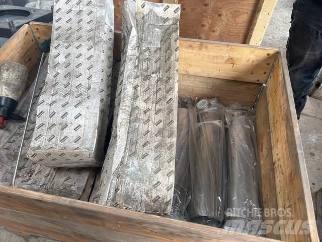 Parker  Transport - Annet