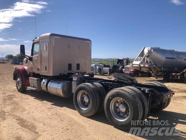 Peterbilt  Trekkvogner