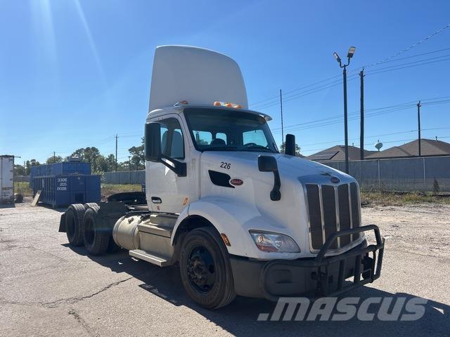 Peterbilt  Trekkvogner