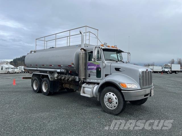 Peterbilt 335 Tankbiler
