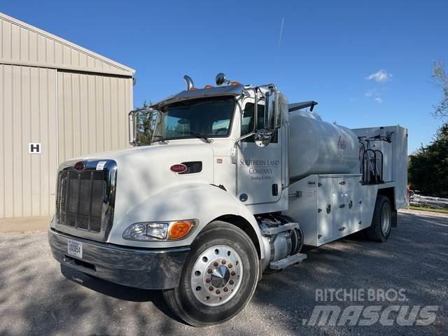 Peterbilt 337 Tankbiler