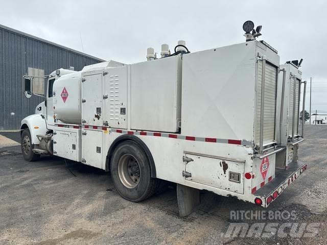 Peterbilt 337 Tankbiler