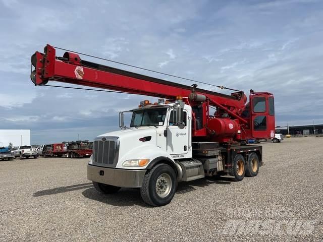 Peterbilt 340 Borrigg lastebilmontert
