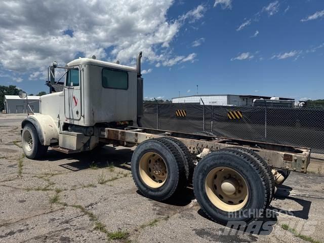 Peterbilt 357 Trekkvogner