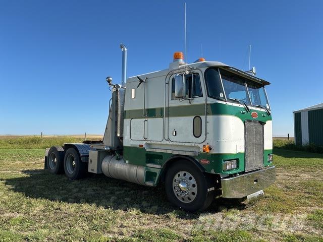 Peterbilt 362 Førerhus og Interiør