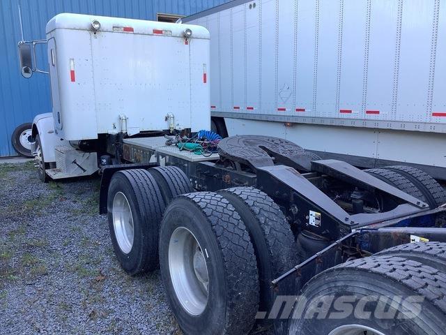 Peterbilt 365 Trekkvogner
