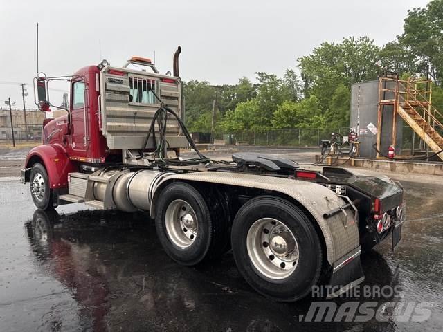 Peterbilt 367 Trekkvogner