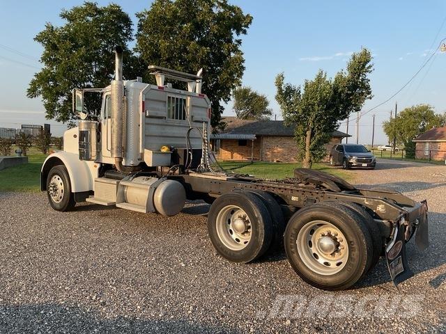 Peterbilt 367 Trekkvogner