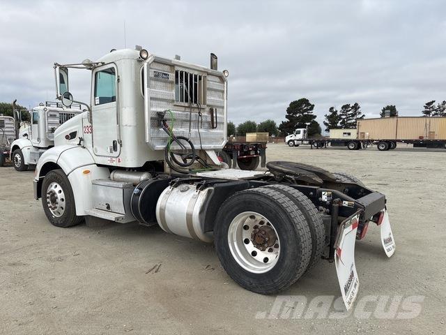 Peterbilt 384 Trekkvogner