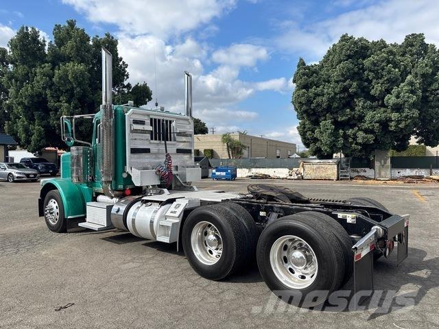 Peterbilt 388 Trekkvogner