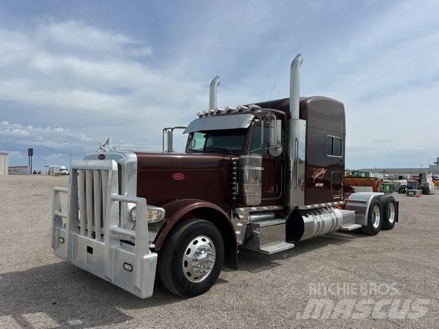 Peterbilt 389 Trekkvogner