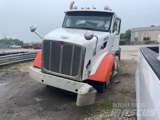 Peterbilt 567 Trekkvogner