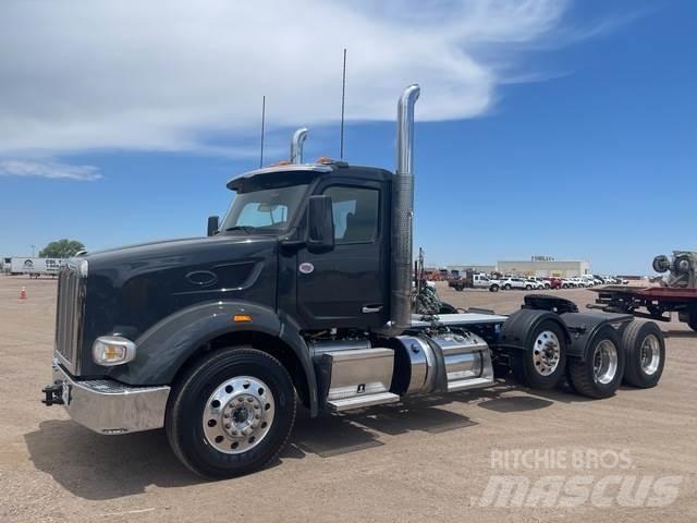 Peterbilt 567 Trekkvogner