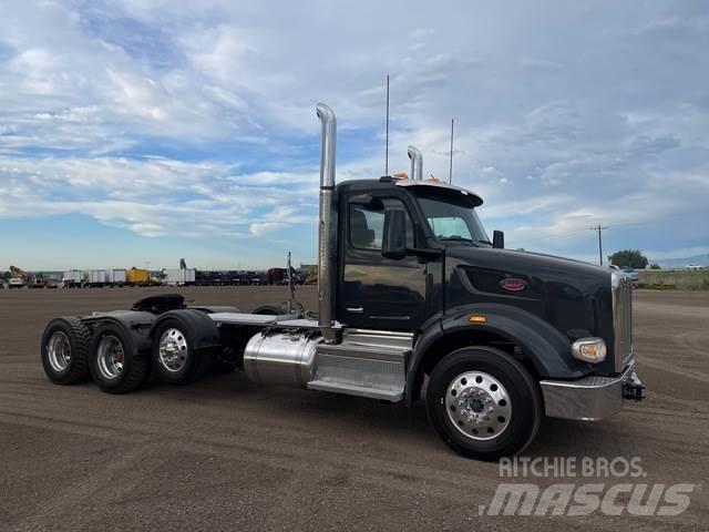 Peterbilt 567 Trekkvogner