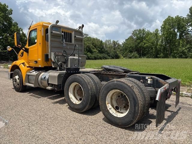 Peterbilt 567 Trekkvogner