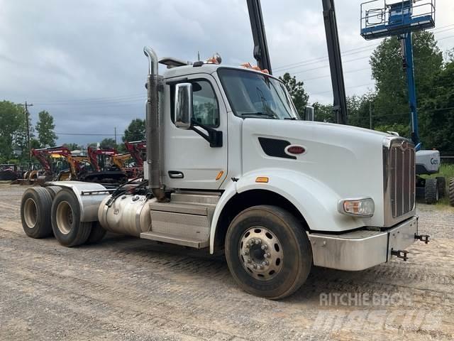 Peterbilt 567 Trekkvogner