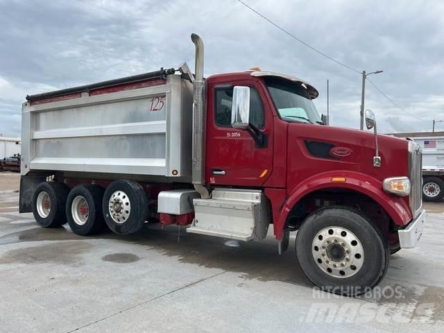Peterbilt 567 Tippbil