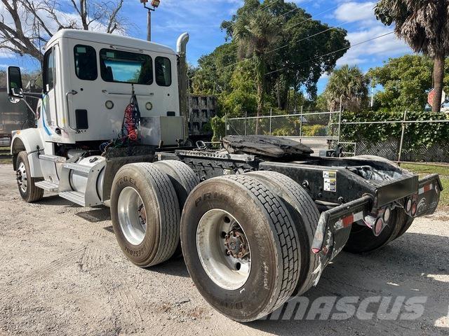 Peterbilt 567 Trekkvogner