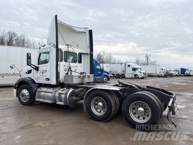 Peterbilt 579 Trekkvogner