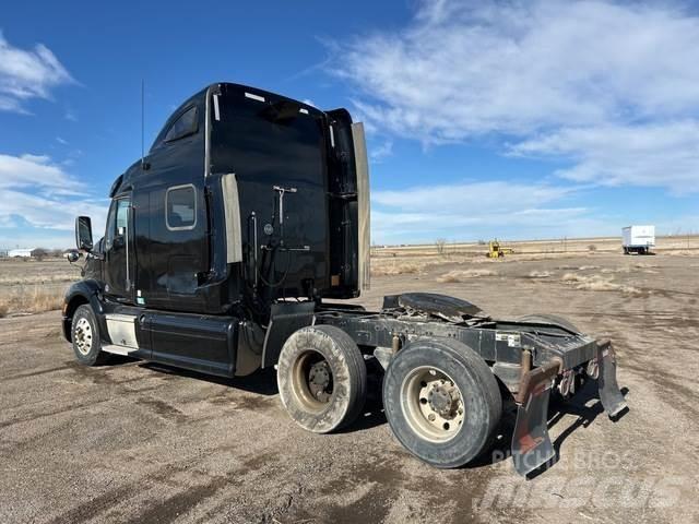 Peterbilt 587 Trekkvogner