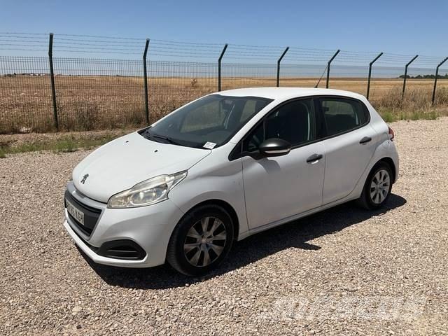 Peugeot 208 Personbiler