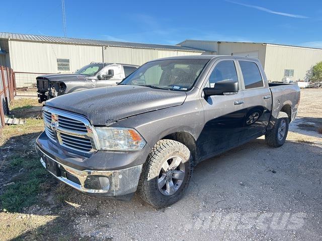 RAM 1500 Pickup/planbiler